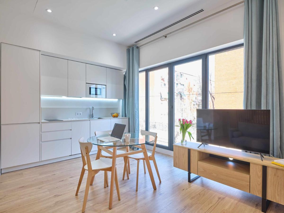 Paseo Suites Hotel Madrid Rum bild