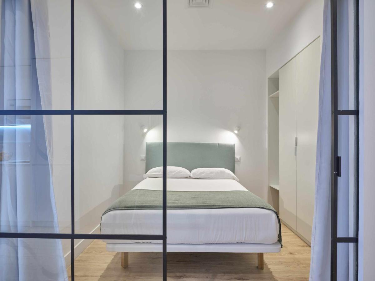 Paseo Suites Hotel Madrid Rum bild