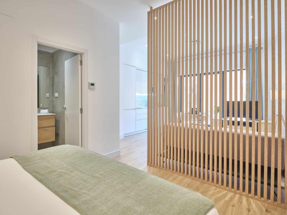 Paseo Suites Hotel Madrid Rum bild