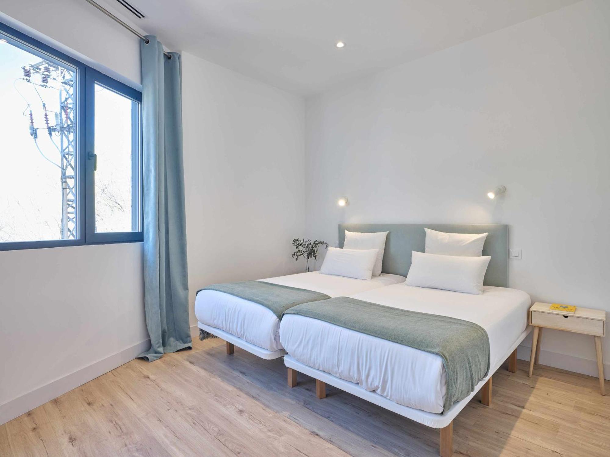 Paseo Suites Hotel Madrid Rum bild